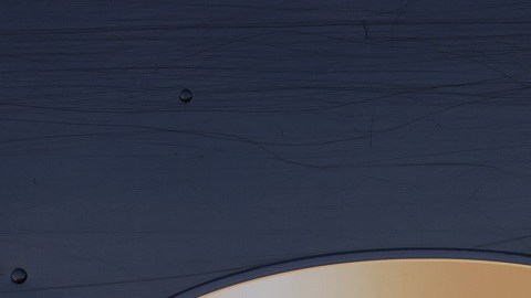 La discriminación contra un portador de 'green card' ocurrió en una oficina de UPS en Florida.