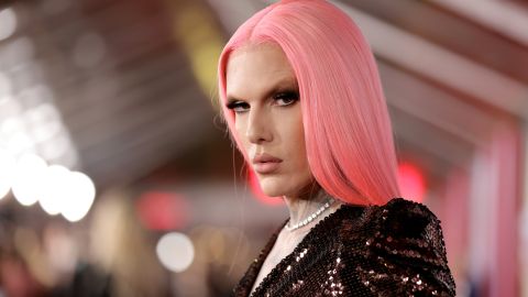 Jeffree Star incluyó puso en venta esta mansión en junio del 2021