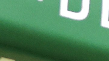 Jayson Tatum durante el tiro que le dio la victoria a Celtics sobre Nets en el inicio de los playoffs 2022 de la NBA.