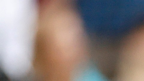 Salvador Pérez se gozó la retirada a Anthony Rizzo en la tercera base.