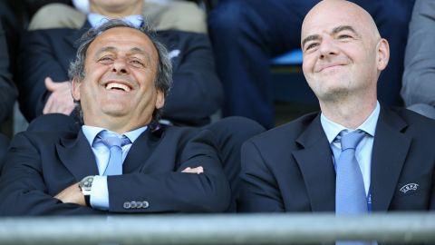 Gianni Infantino y Michel Platini