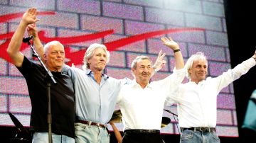 David Gilmour, Roger Waters, Nick Mason y Rick Wright de la banda Pink Floyd.
