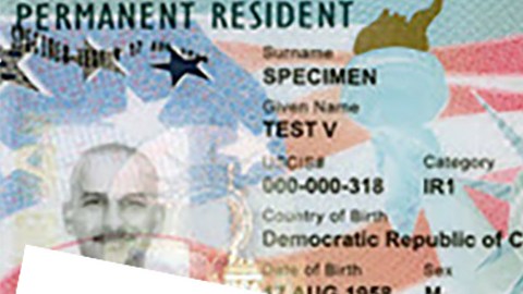 La remoción de condicionante en la 'green card' podría ser más fácil para ciertos inmigrantes.