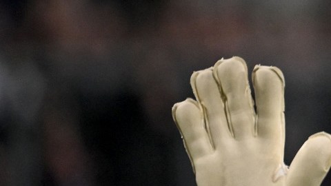 FBL-FRA-LIGUE1-ANGERS-PSG