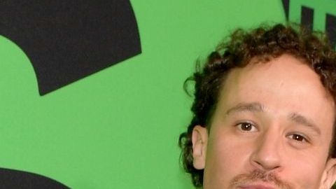 Luisito Comunica dice que Lele Pons "es latina cuando le conviene".