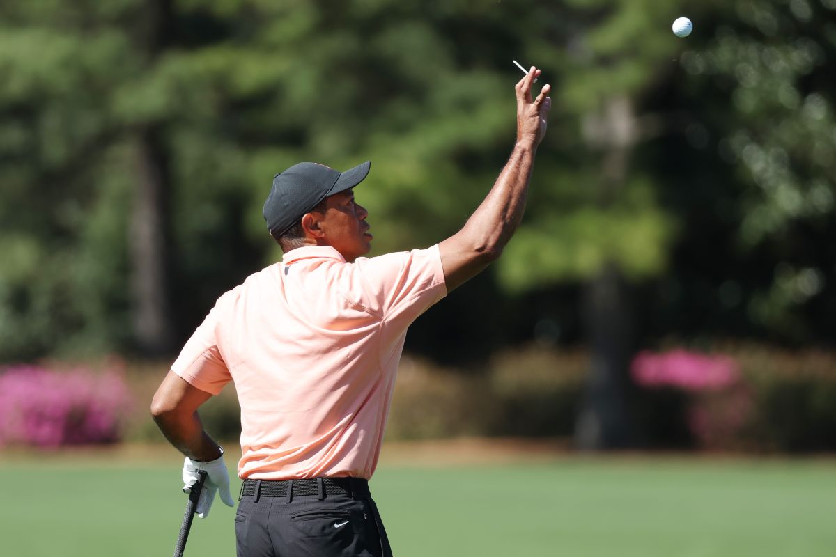 Woods estaría regresando al golf competitivo después del aparatoso accidente que sufrió en 2021. 