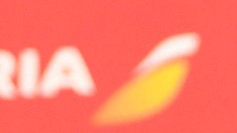 El actor cubano William Levy a su llegada a la ceremonia de entrega de los Premios Platino del Cine y el Audiovisual Iberoamericano