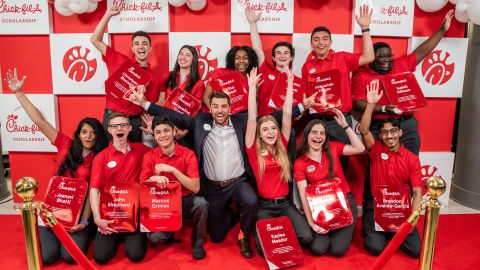 chick-fil-a-becas
