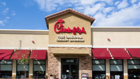 chick-fil-a-saludo