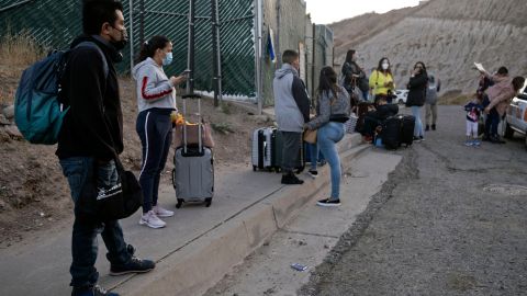 VIDEO: Hallan a 386 migrantes de 13 países en el estado mexicano de Puebla