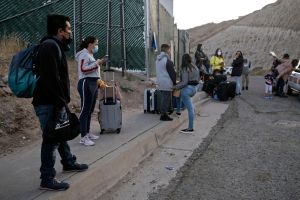 VIDEO: Hallan a 386 migrantes de 13 países en el estado mexicano de Puebla