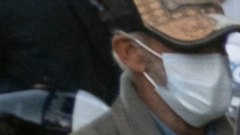 FOTOS: Al menos 79 migrantes fueron hallados hacinados en un hotel en el centro de México