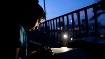 Puerto Rico Escuelas sin luz.