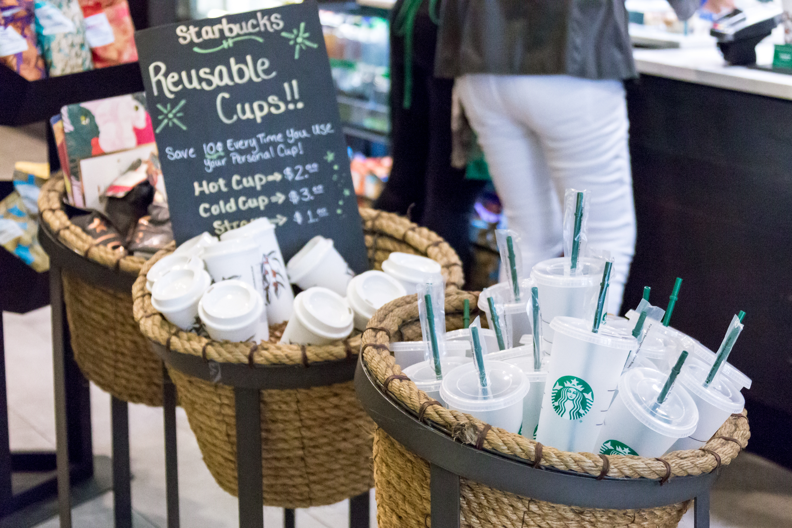 Starbucks busca crear un vaso de café 100% reciclable - Cafelab