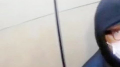Sospechoso solicitado por NYPD.