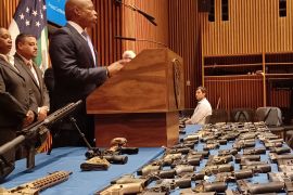 Joven latino tenía $20,000 dólares en piezas para construir armas en apartamento de Nueva York