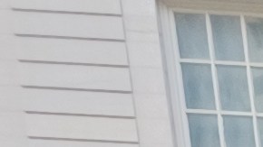 Jeffrey García, líder de la Asociación Latina de Cannabis de NY plantea revisiones a las normas preliminares para asignar licencias.