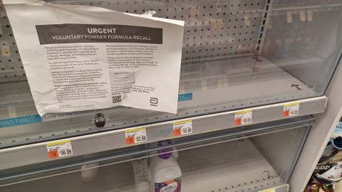 En gran parte de las grandes cadenas de farmacias de la Gran Manzana el inventario de estos productos nutricionales está en cero.