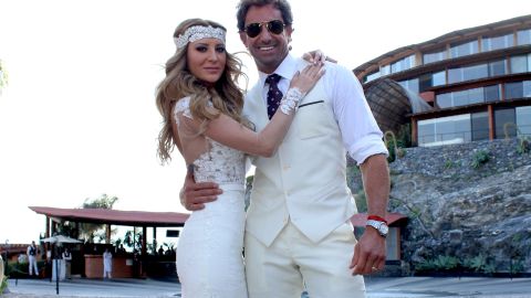 La actriz Geraldine Bazán y Gabriel Soto el día de su boda.