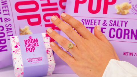 Anillo con diamante popcorn