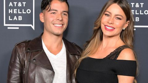 Sofía Vergara junto a su hijo Manolo Vergara