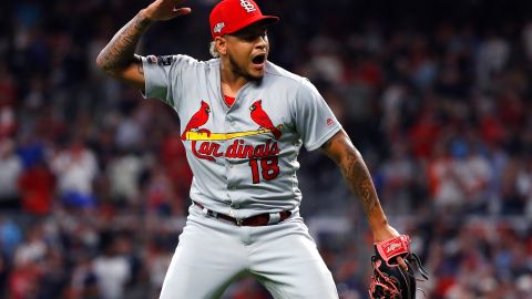 MLB suspendió a Carlos 'El Tsunami' Martínez