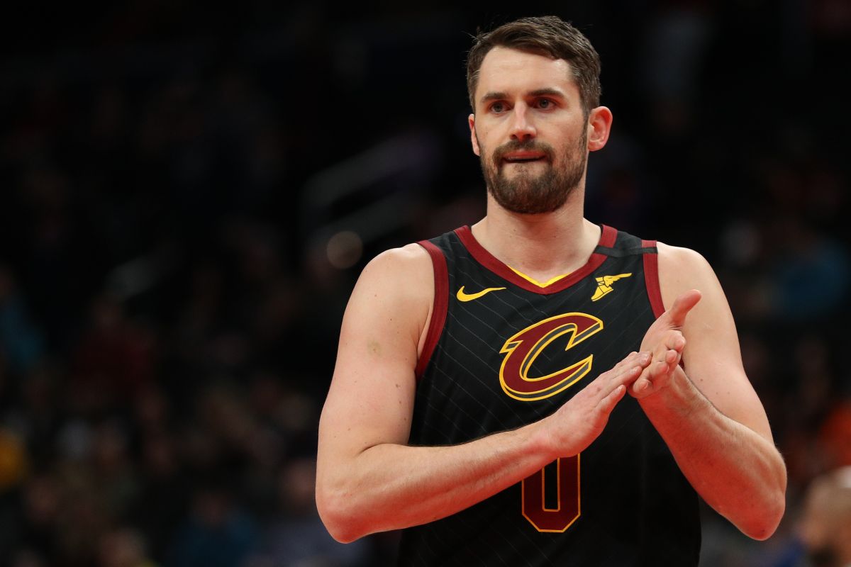 Kevin Love earns 0.00 renting a house in the Hamptons