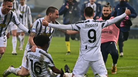 Morata, Cuadrado y Bonucci son buenos amigos al llevar varias temporadas jugando juntos en la Juventus de Turín.