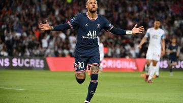 Al parecer, la salida de Neymar Jr. fue solo un rumor de la prensa francesa.