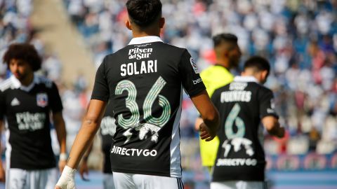 El hecho ocurrió cuando comenzaba el partido entre Colo-Colo y Curicó Unión.