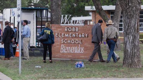 Tiroteo en la Primara Robb en Uvalde.