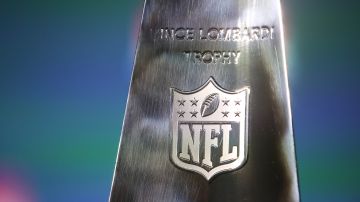 El trofeo Vince Lombardi se le otorga al ganador del Super Bowl.
