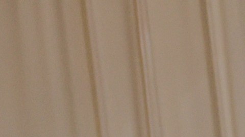 Madre de Elon Musk posó en traje de baño a sus 74 años, para la portada de una reconocida revista