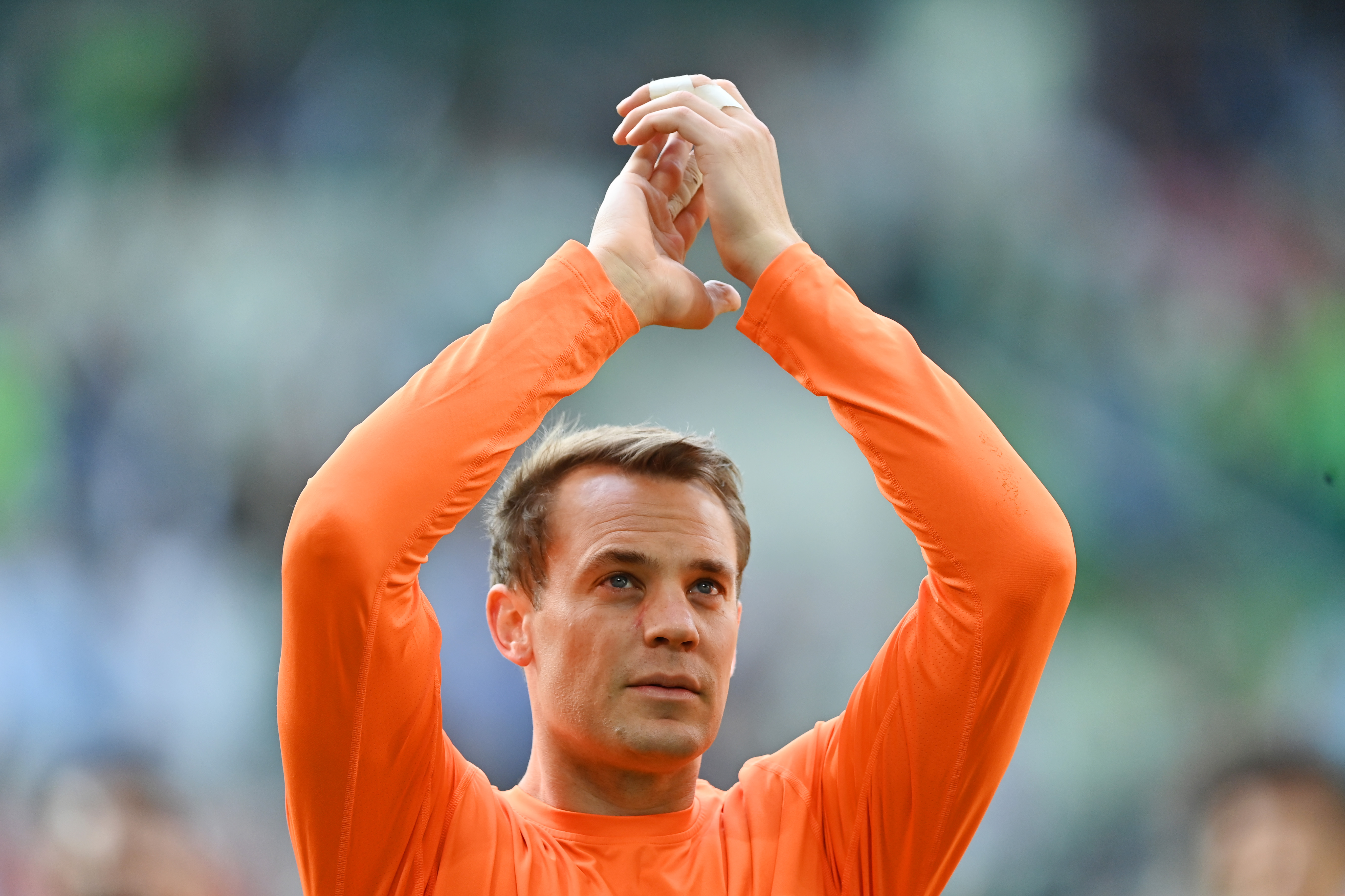 ¿Leyenda Subestimada? Manuel Neuer Renovó Con El Bayern De Múnich ...