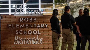 La respuesta al tiroteo en la escuela de Uvalde está siendo investigada por un comité del Senado en Texas.