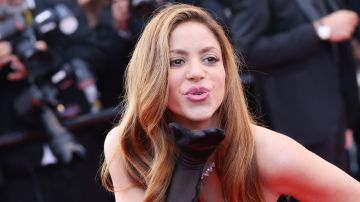 El besito de Shakira en Cannes.