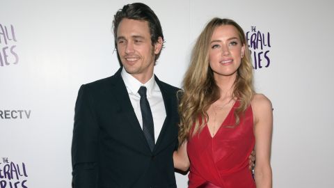 La actriz Amber Heard junto a James Franco en el 2016.