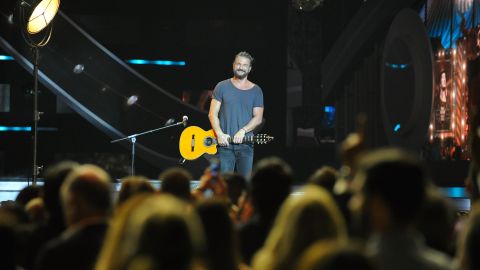Ricardo Arjona.