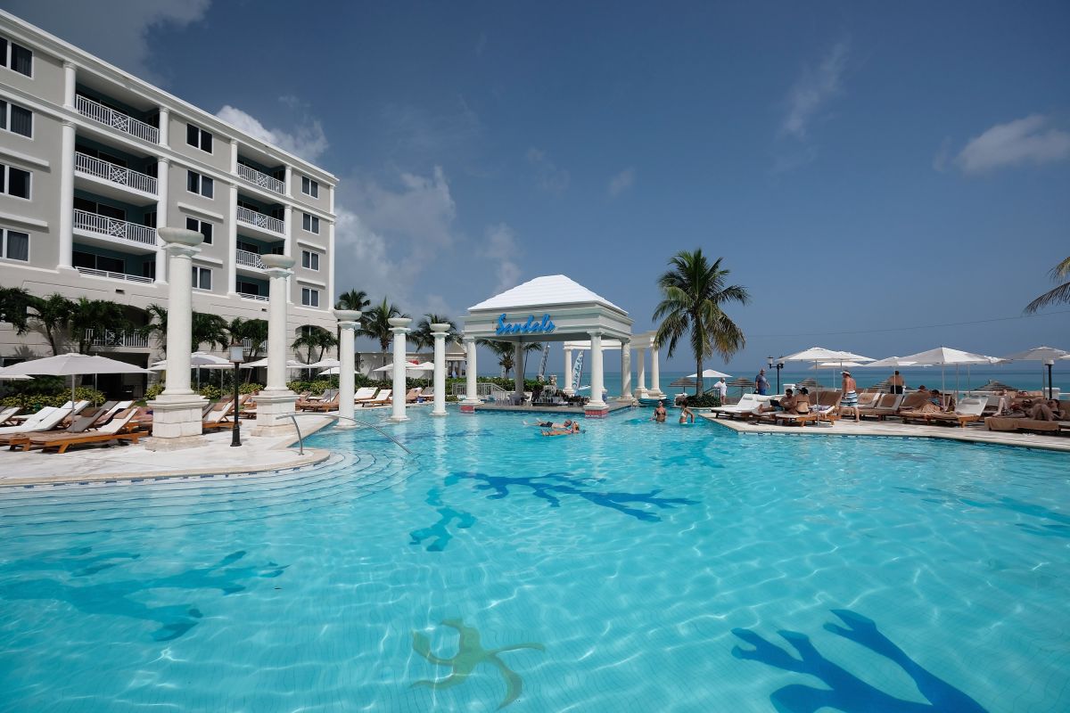 Vista del "Sandals Royal Bahamian Spa Resort & Offshore Island", en Nassau, Bahamas.  