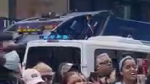 Pablo Montero de Vicente Fernández en Times Square