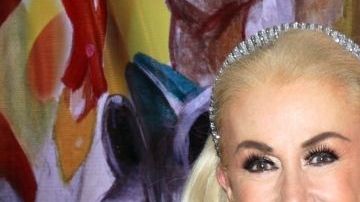 Laura Zapata revela el calvario que vive Thalía padeciendo Lyme desde hace 13 años.