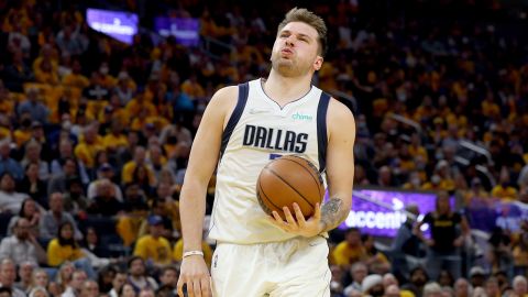 Dallas Mavericks recibieron su tercera multa en los playoffs de la NBA