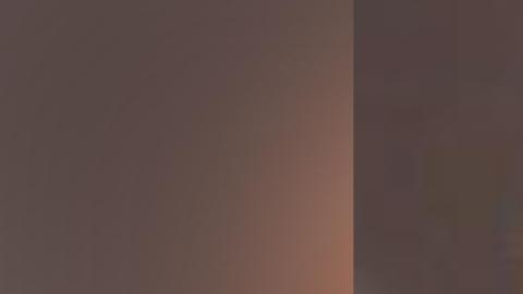 Peter Morales fue arrestado por abusar sexualmente de cuatro alumnas en un salón de clases.