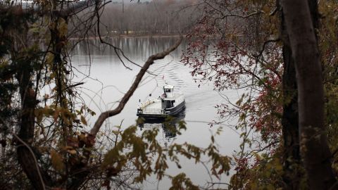 Budget Cuts May Strand Riders Of Connecticut's Ferry System