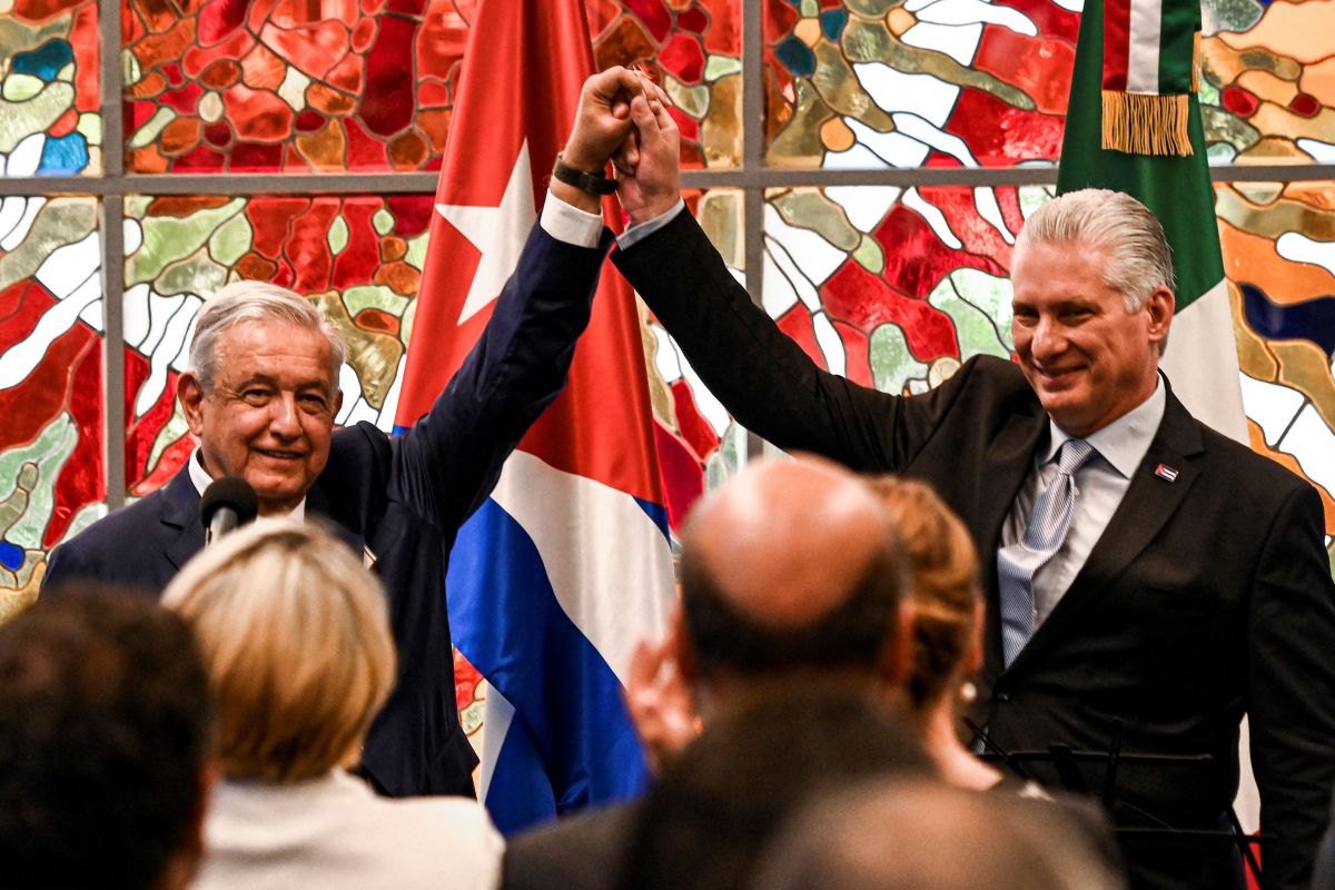 El presidente cubano, Miguel Díaz-Canel, agradeció a AMLO por su "posición firme de rechazo al bloqueo".