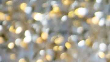 Jugadoras de Chivas de Guadalajara festejan al final del partido la victoria ante Rayadas de Monterrey.