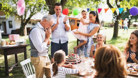 La familia es muy importante y debemos agradecer nuestra herencia cultural.