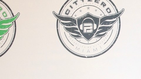 Los participantes de 'La Casa de los Famosos' arremeten contra Toni Costa.