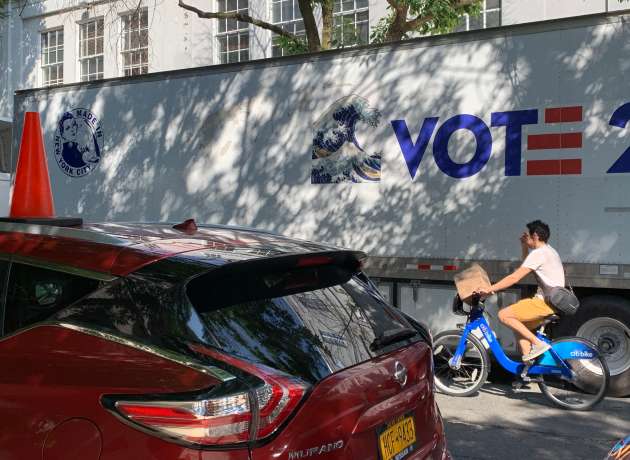 Neoyorquinos saldrán a votar este martes en las primarias estatales con latinos como protagonistas