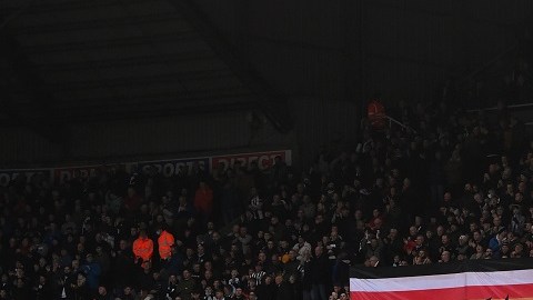 Newcastle United v Burnley - Premier League